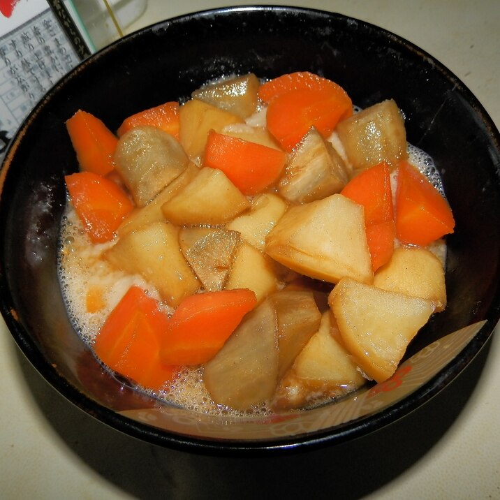 釜揚げうどんと野菜煮のトッピング